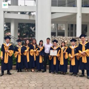 Ao tot nghiep dong phuc mau xanh duong phoi vang