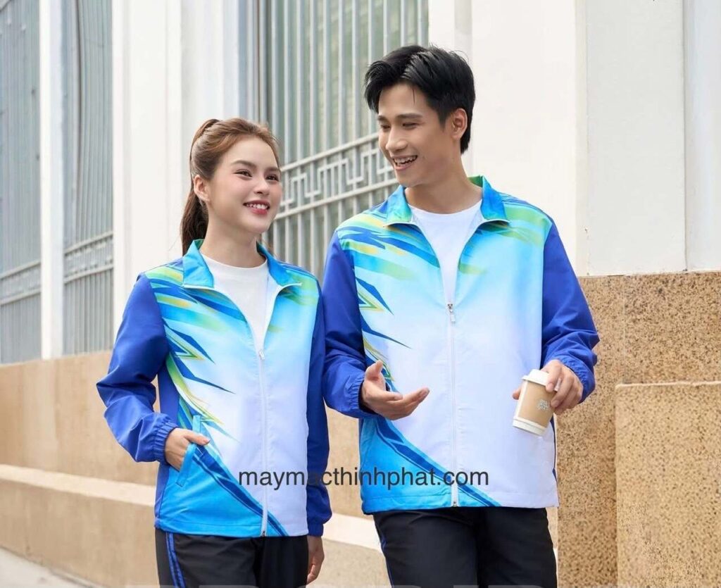 xưởng may áo khoác gió giá rẻ uy tín tại HCM