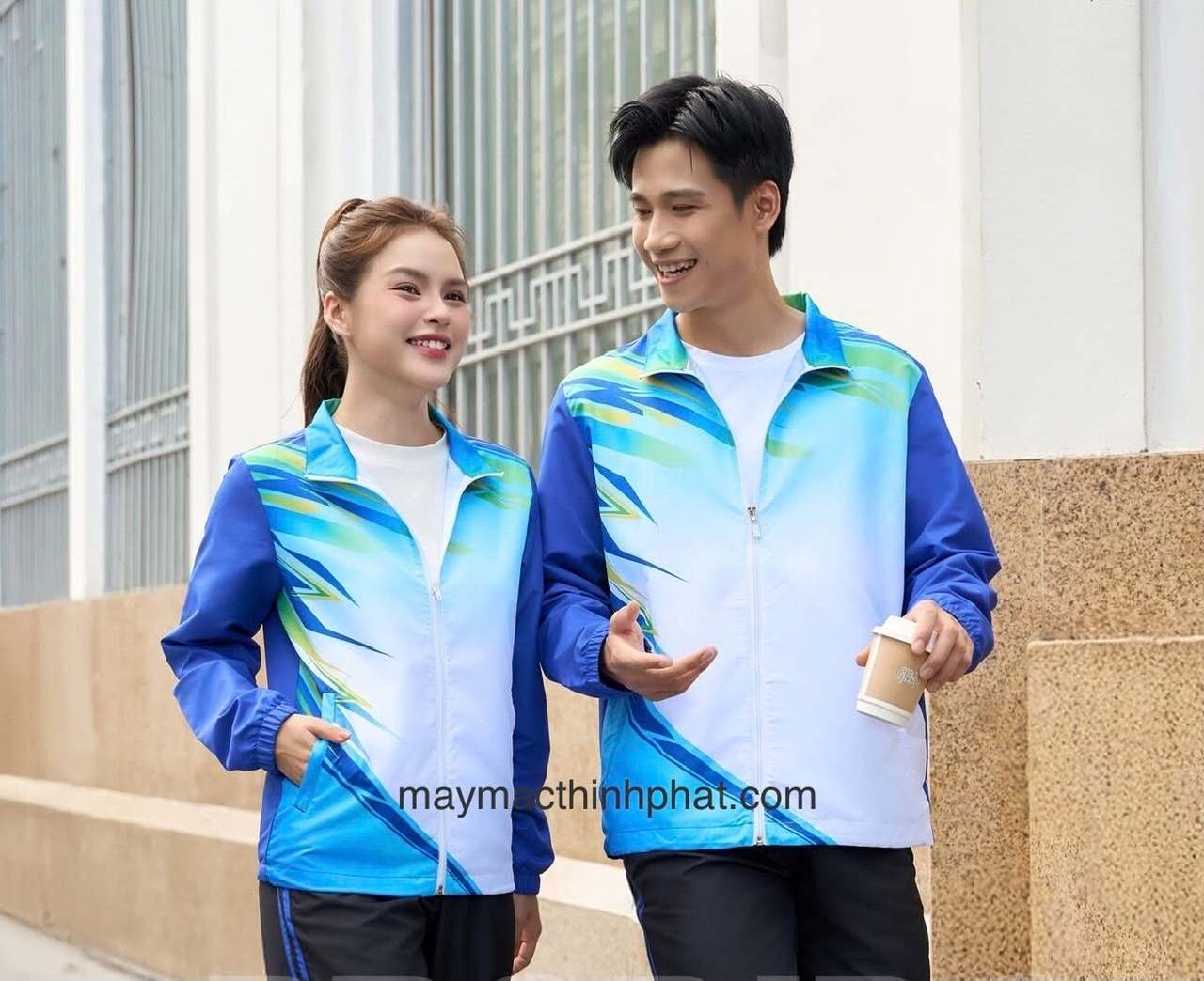 xưởng may áo khoác gió giá rẻ uy tín tại HCM xưởng may áo khoác gió giá rẻ uy tín tại HCM